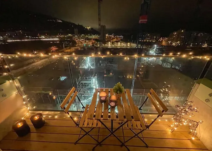 High Standard Apartment In City Center