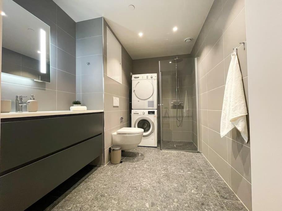 High Standard In Center Apartment *